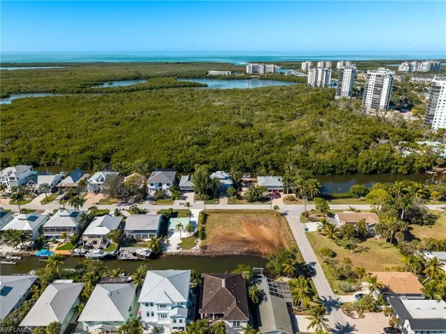 View of property location featuring a large body of water