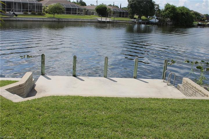 501 SE 4th  TER, Cape Coral, FL 33990