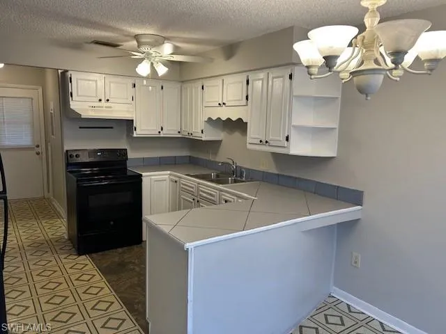 1175 Laurel Dr, North Fort Myers, Florida 33917