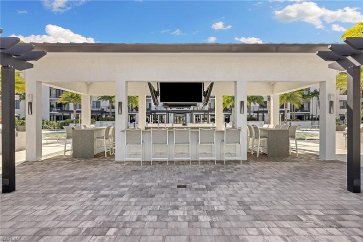 1125 Central AVE # 570, NAPLES FL 34102
