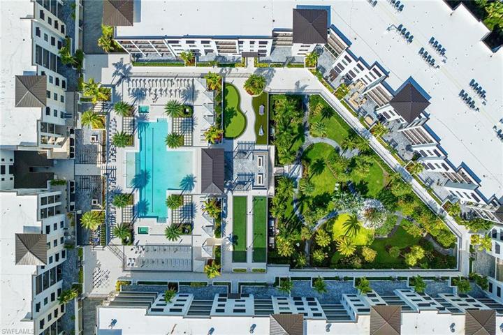 1125 Central AVE # 570, NAPLES FL 34102