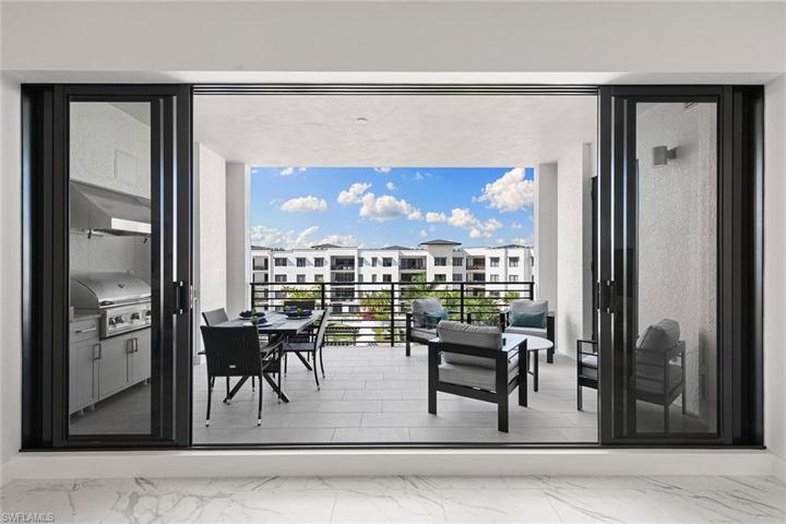1125 Central AVE # 570, NAPLES FL 34102