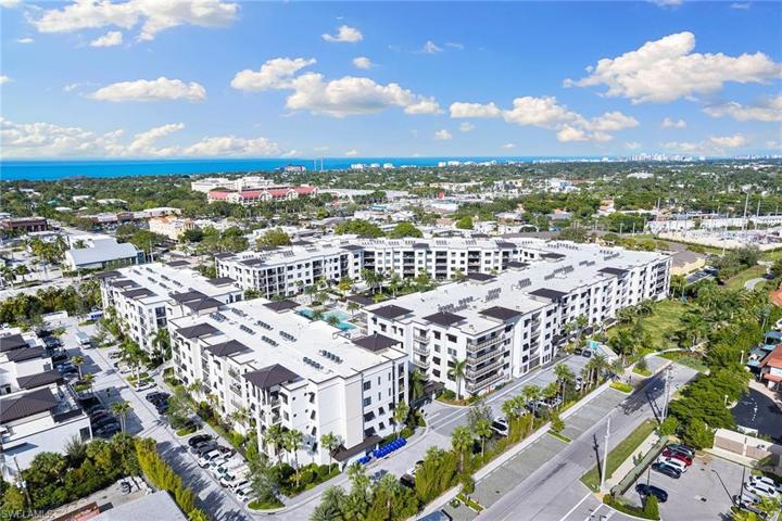 1125 Central AVE # 570, NAPLES FL 34102