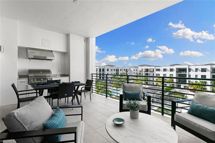 1125 Central AVE # 570, NAPLES FL 34102