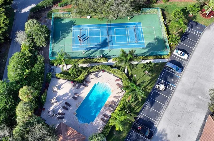13080  Amberley  CT, Bonita Springs, FL 34135