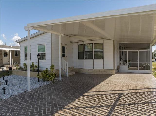 Your new home in Paradise!