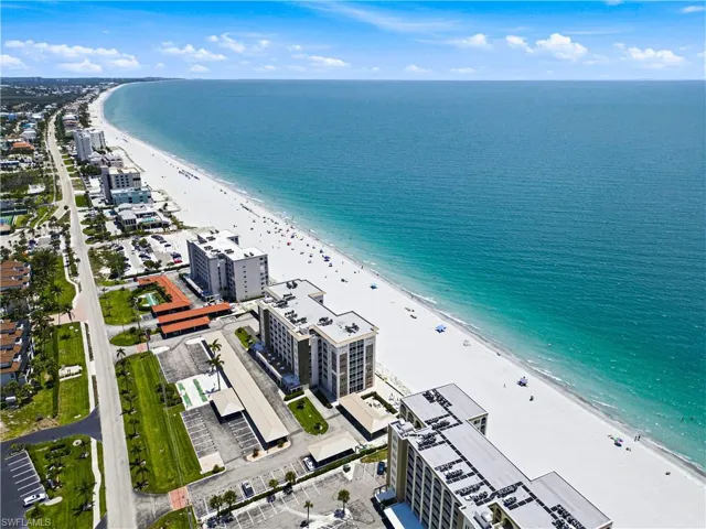 25900 Hickory Blvd 605, Bonita Springs, Florida 34134