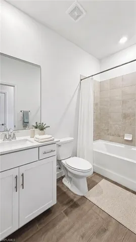 18531 Ives Dr, Estero, Florida 33928