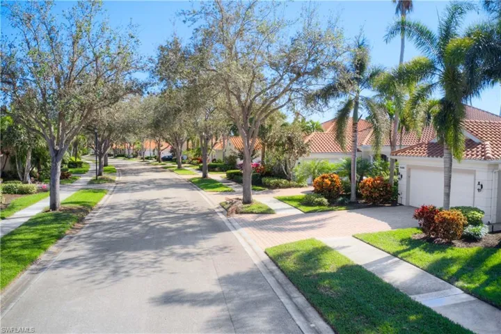 4775 Martinique Way, Naples, Florida 34119