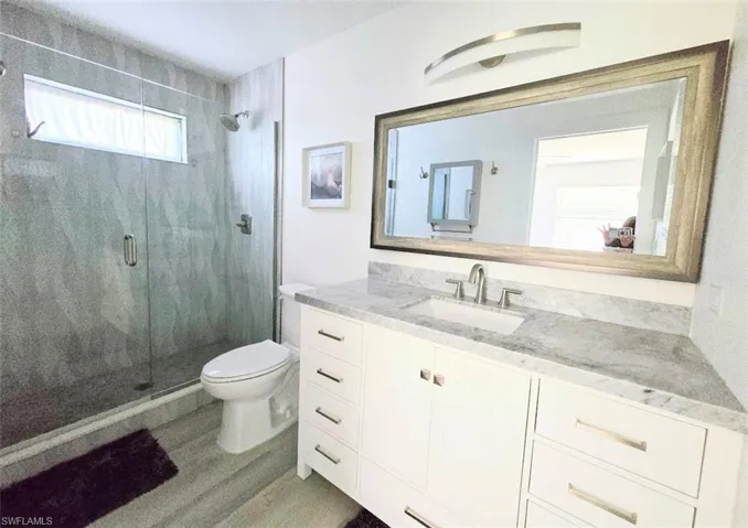 Owner's Ensuite Bathroom