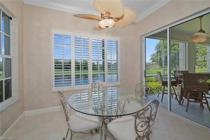 Breakfast area allows for easy access to lanai