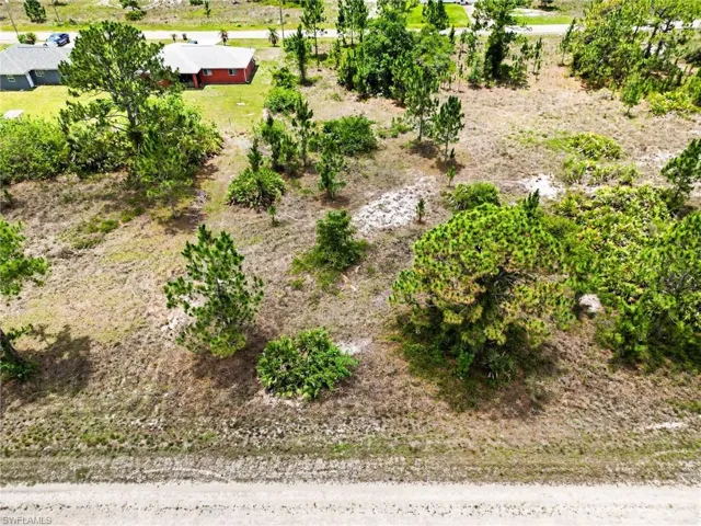 1046 Chandlee St, Lehigh Acres, Florida 33974
