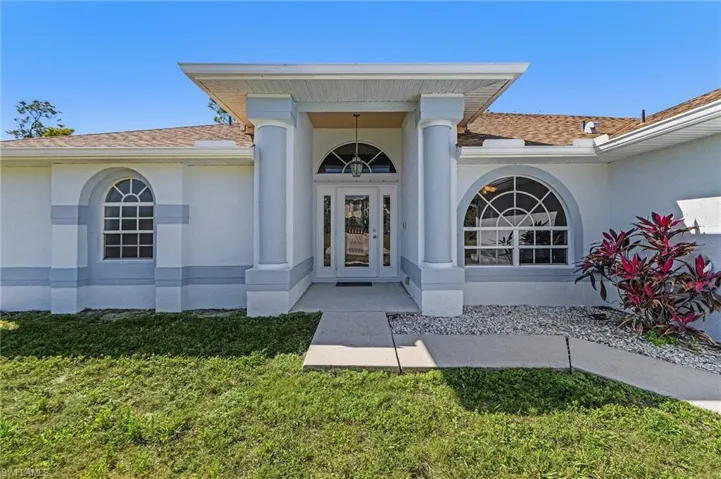 3587 Myers Ln, St. James City, Florida 33956