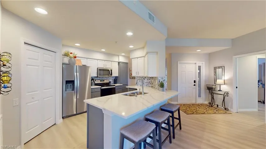 9190  Southmont  CV, Fort Myers, FL 33908