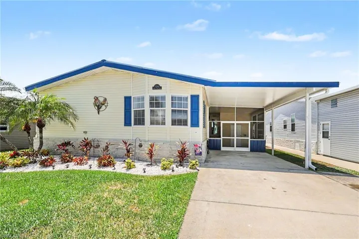 17550  Canal Cove  CT, Fort Myers Beach, FL 33931