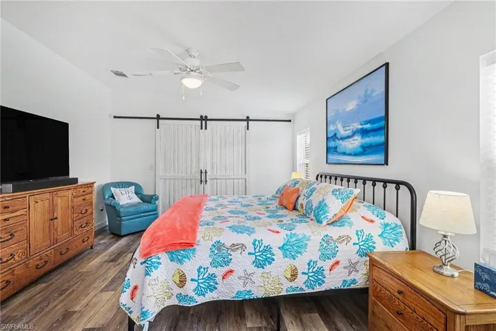 17550 Canal Cove Ct, Fort Myers Beach, Florida 33931