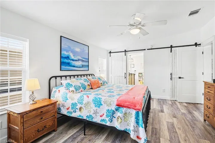 17550  Canal Cove  CT, Fort Myers Beach, FL 33931