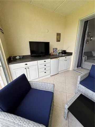 6820 Beach Resort Dr 11, Naples, Florida 34114