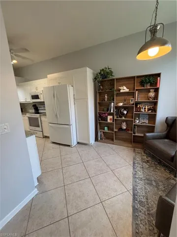 6820 Beach Resort Dr 11, Naples, Florida 34114