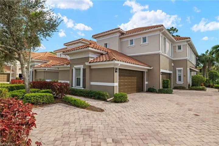 10341  Glastonbury  CIR, Fort Myers, FL 33913