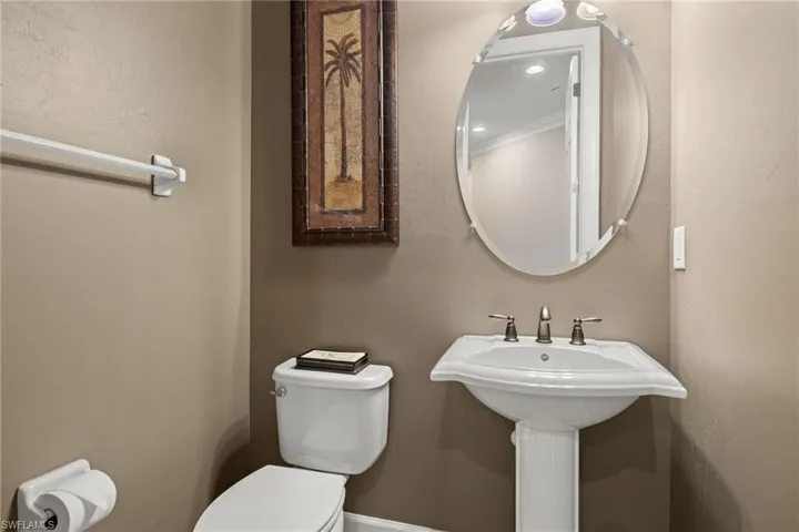 10341  Glastonbury  CIR, Fort Myers, FL 33913