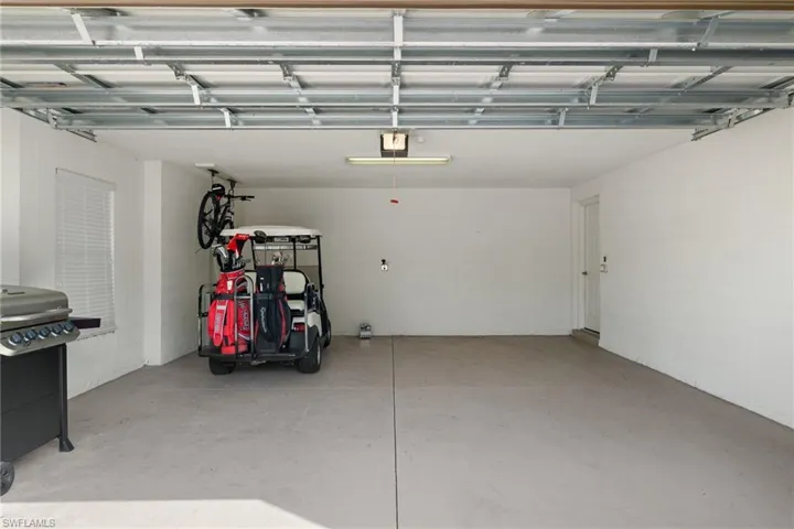 10341  Glastonbury  CIR, Fort Myers, FL 33913