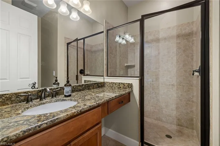 10341  Glastonbury  CIR, Fort Myers, FL 33913