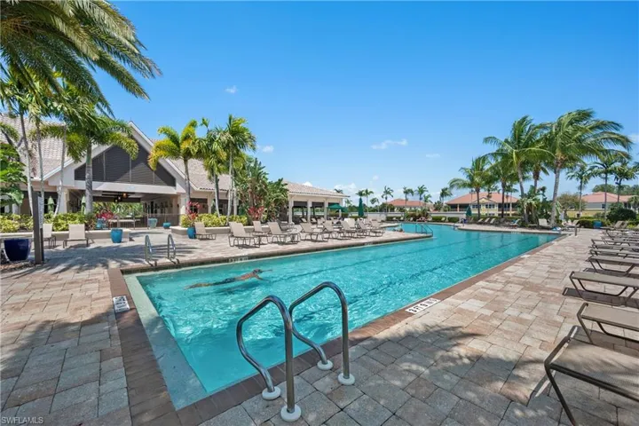 10341  Glastonbury  CIR, Fort Myers, FL 33913