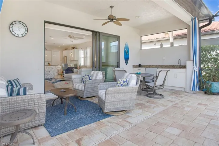 1382  Petone  CT, Naples, FL 34113