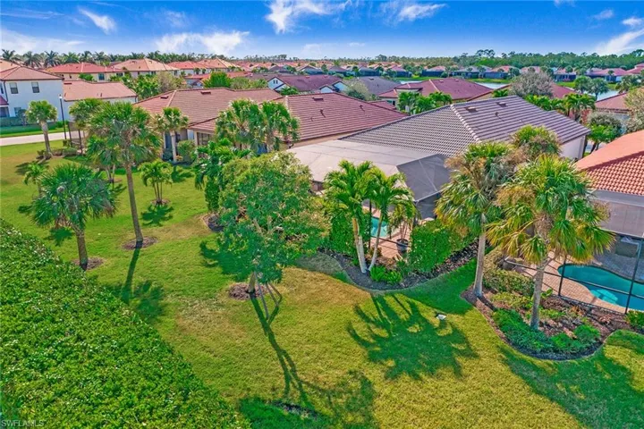 1382  Petone  CT, Naples, FL 34113