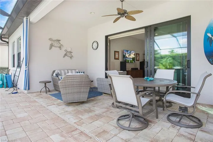 1382  Petone  CT, Naples, FL 34113
