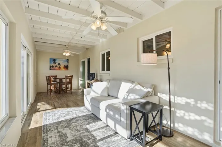 2821 Bruce St, Matlacha, Florida 33993