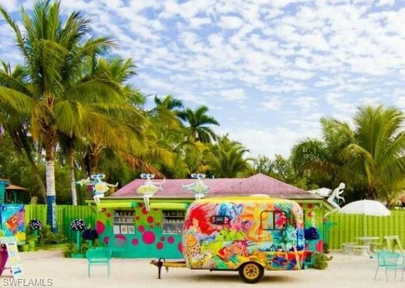 2821 Bruce St, Matlacha, Florida 33993