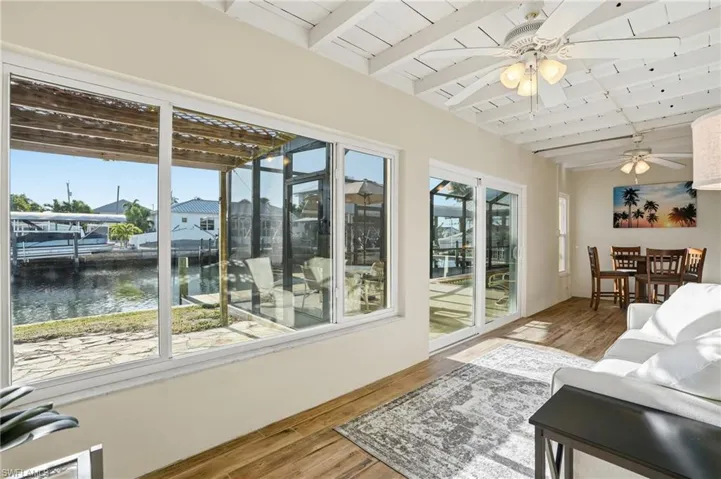 2821 Bruce St, Matlacha, Florida 33993