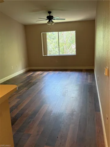 8275 Key Royal Cir 1132, Naples, Florida 34119