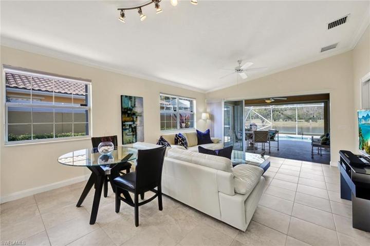 7567  Novara  CT, Naples, FL 34114