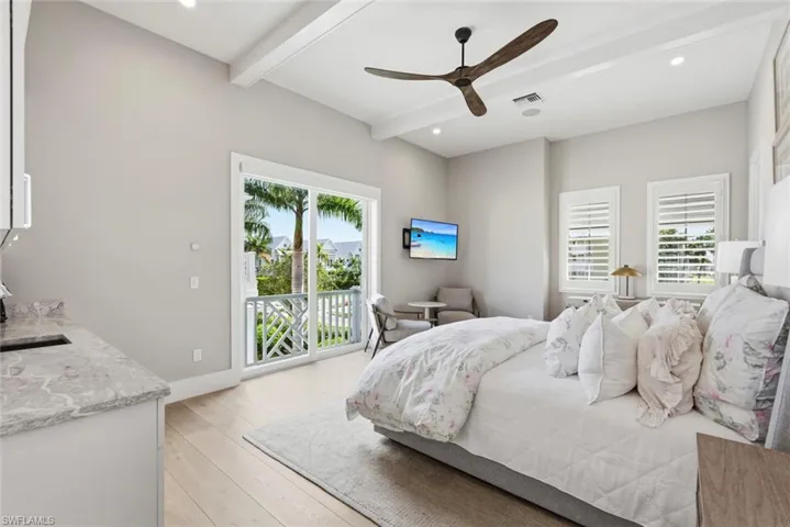 Separate cabana above the garage!