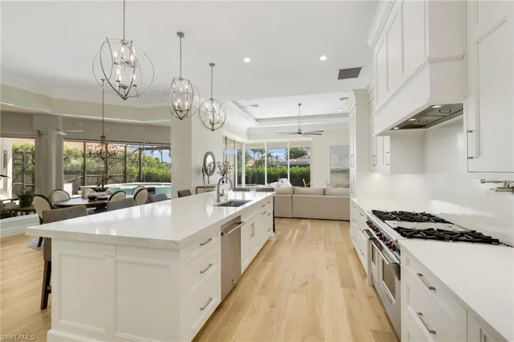 18341 Vicenza Way, Miromar Lakes, Florida 33913