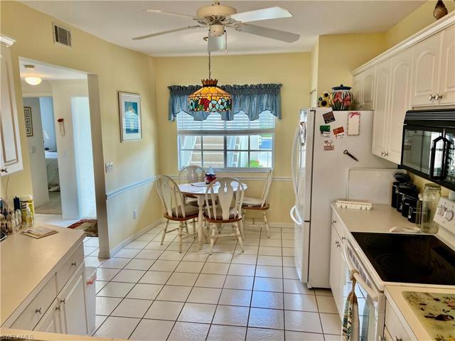 249 Gabriel CIR # 2707, NAPLES FL 34104