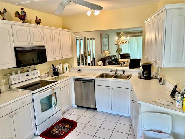 249 Gabriel CIR # 2707, NAPLES FL 34104