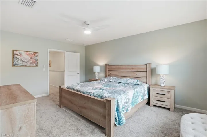 1516 Fells Cove Ln, Cape Coral, Florida 33909