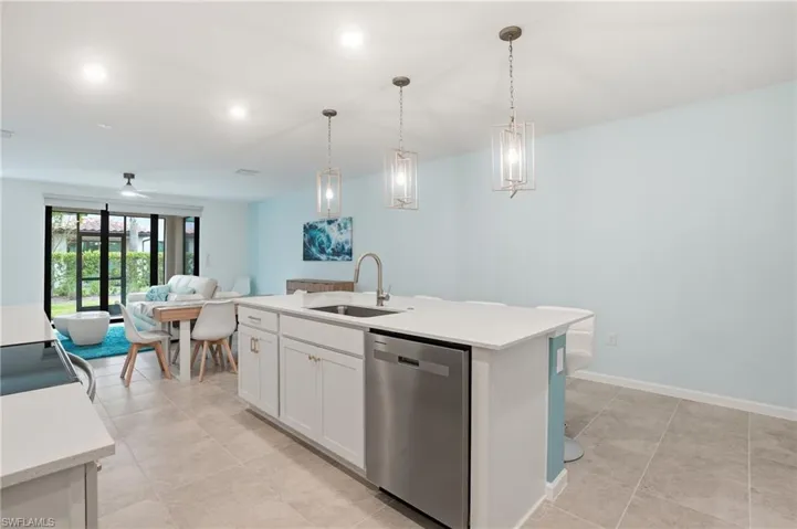 1516 Fells Cove Ln, Cape Coral, Florida 33909