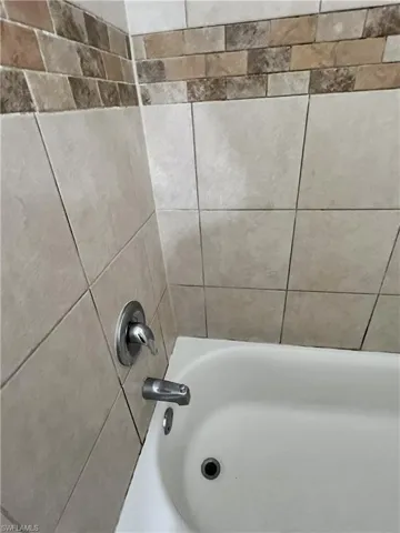 2875  Winkler  AVE, Fort Myers, FL 33916
