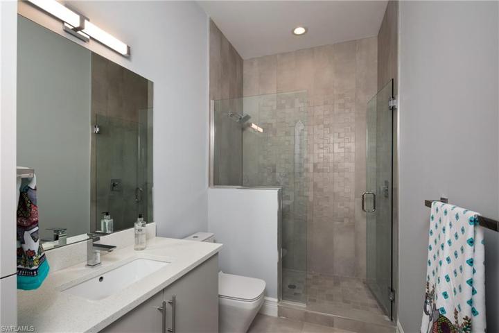 Sister Property Guest Bath