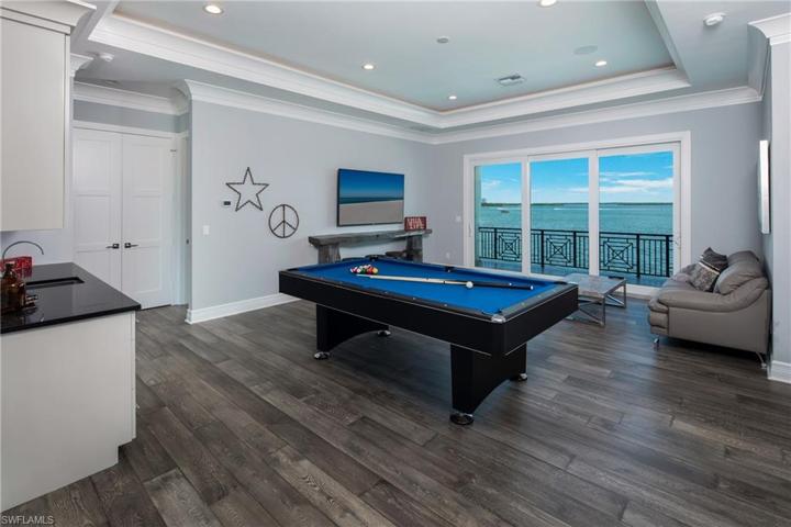 Sister Property Game Room 1