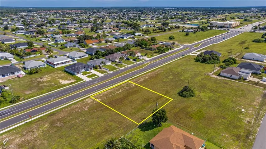 1312 Diplomat Pkwy E, Cape Coral, Florida 33909