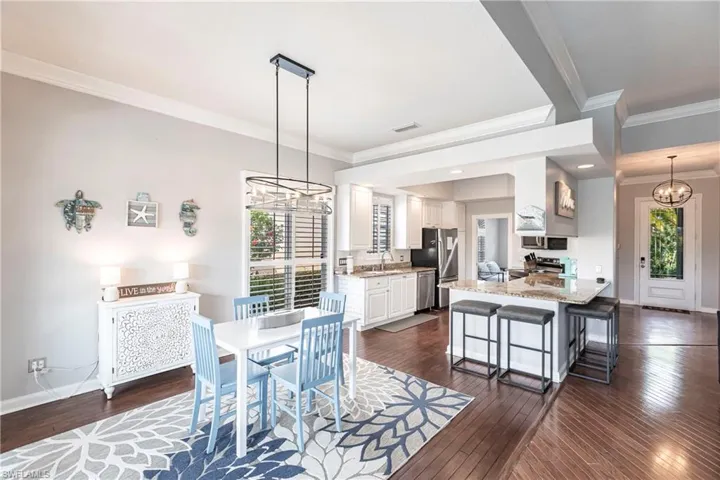 4013  Trinidad  WAY, Naples, FL 34119