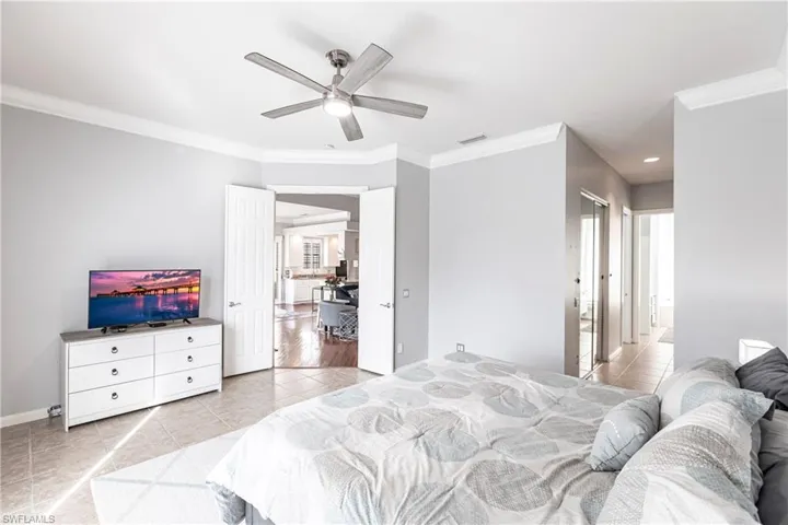 4013  Trinidad  WAY, Naples, FL 34119