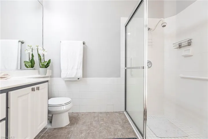 4013  Trinidad  WAY, Naples, FL 34119
