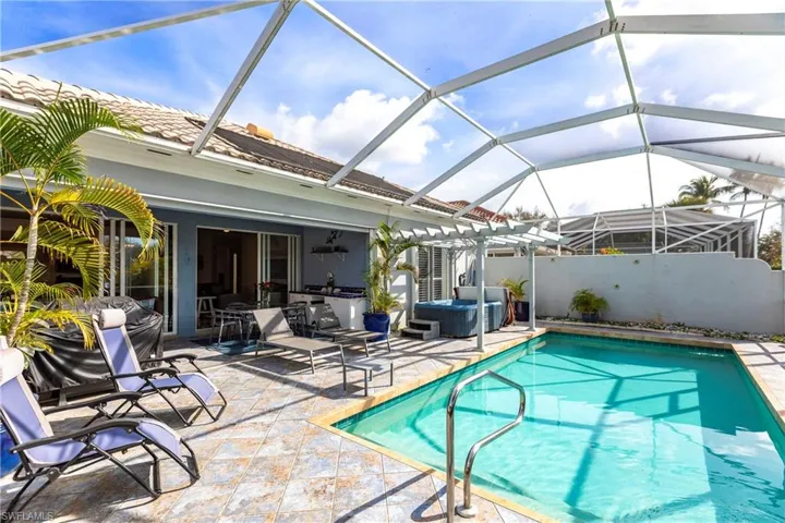 4013  Trinidad  WAY, Naples, FL 34119